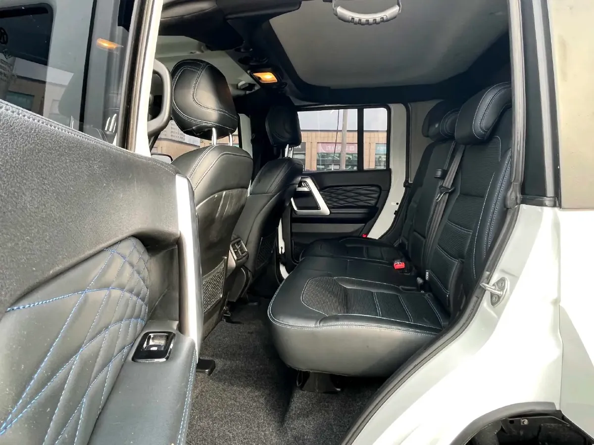 2019 Beijing BJ40 2.3T 231HP L4 6AT,autocango,china used car exporter,china ev exporter,chinese used car exporter,chinese used ev exporter