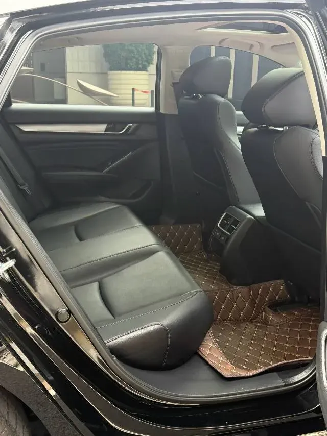 2022 Honda Accord 1.5T 194HP L4 CVT,autocango,china used car exporter,china ev exporter,chinese used car exporter,chinese used ev exporter