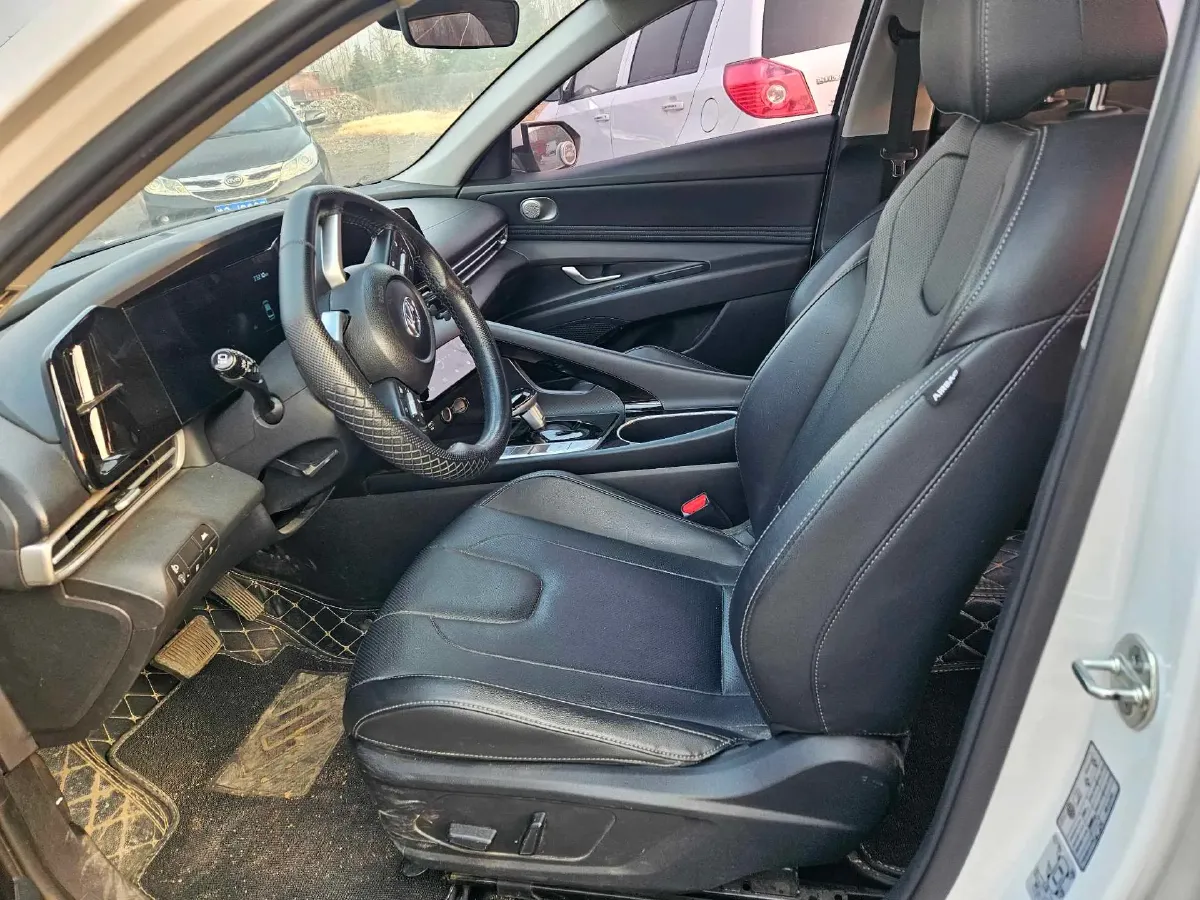 2022 Hyundai Elantra 1.5L 115HP L4 CVT,autocango,china used car exporter,china ev exporter,chinese used car exporter,chinese used ev exporter