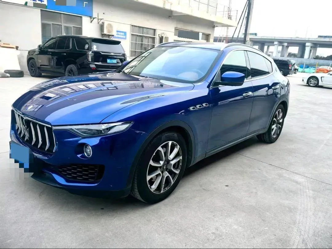 2018 Maserati Levante 3.0T 350HP V6 8AT,autocango,china used car exporter,china ev exporter,chinese used car exporter,chinese used ev exporter