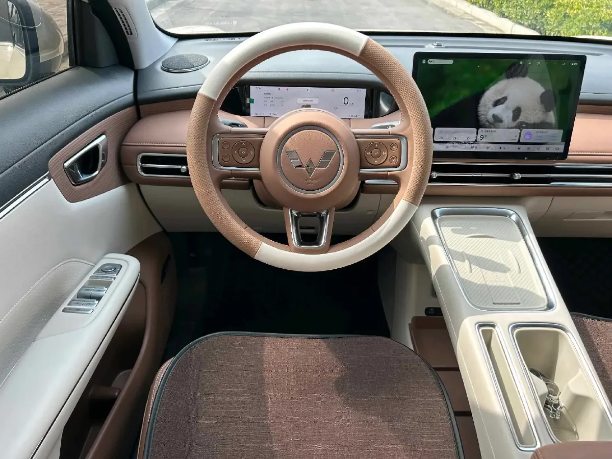 2025 WuLing HongGuang New Energy REEV 99HP REEV,autocango,china used car exporter,china ev exporter,chinese used car exporter,chinese used ev exporter