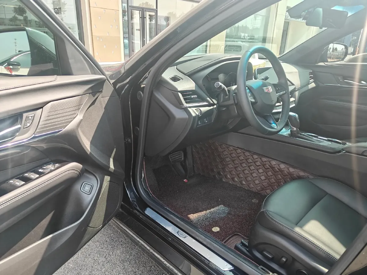 2023 Cadillac CT4 1.5T 211HP L4 8AT,autocango,china used car exporter,china ev exporter,chinese used car exporter,chinese used ev exporter