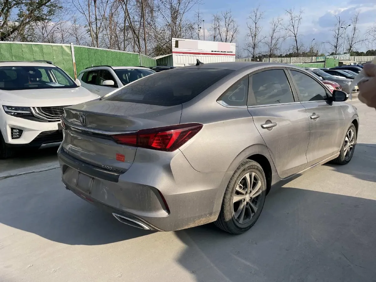 2020 ChangAn Eado 1.6L 128HP L4 5MT,autocango,china used car exporter,china ev exporter,chinese used car exporter,chinese used ev exporter