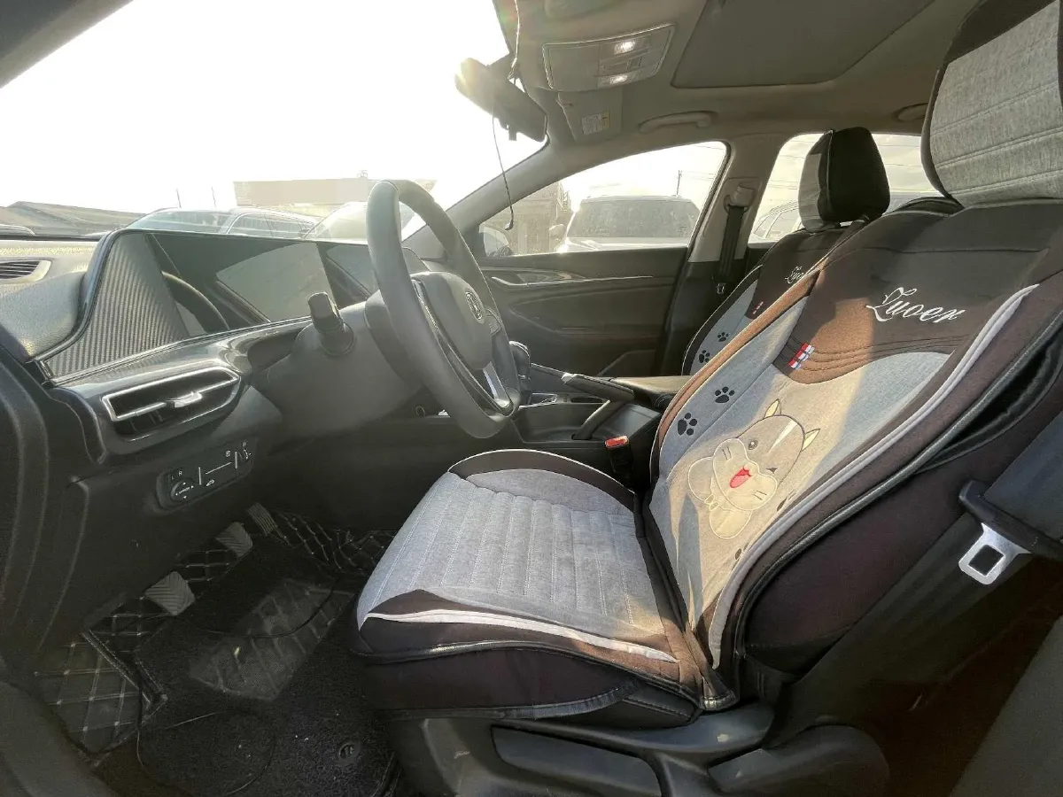 2020 ChangAn Eado 1.6L 128HP L4 5MT,autocango,china used car exporter,china ev exporter,chinese used car exporter,chinese used ev exporter