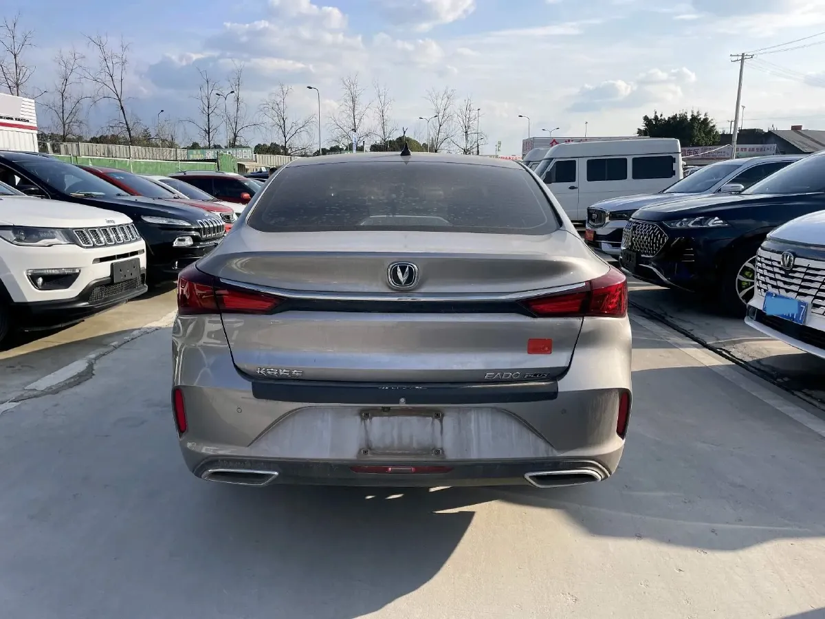2020 ChangAn Eado 1.6L 128HP L4 5MT,autocango,china used car exporter,china ev exporter,chinese used car exporter,chinese used ev exporter