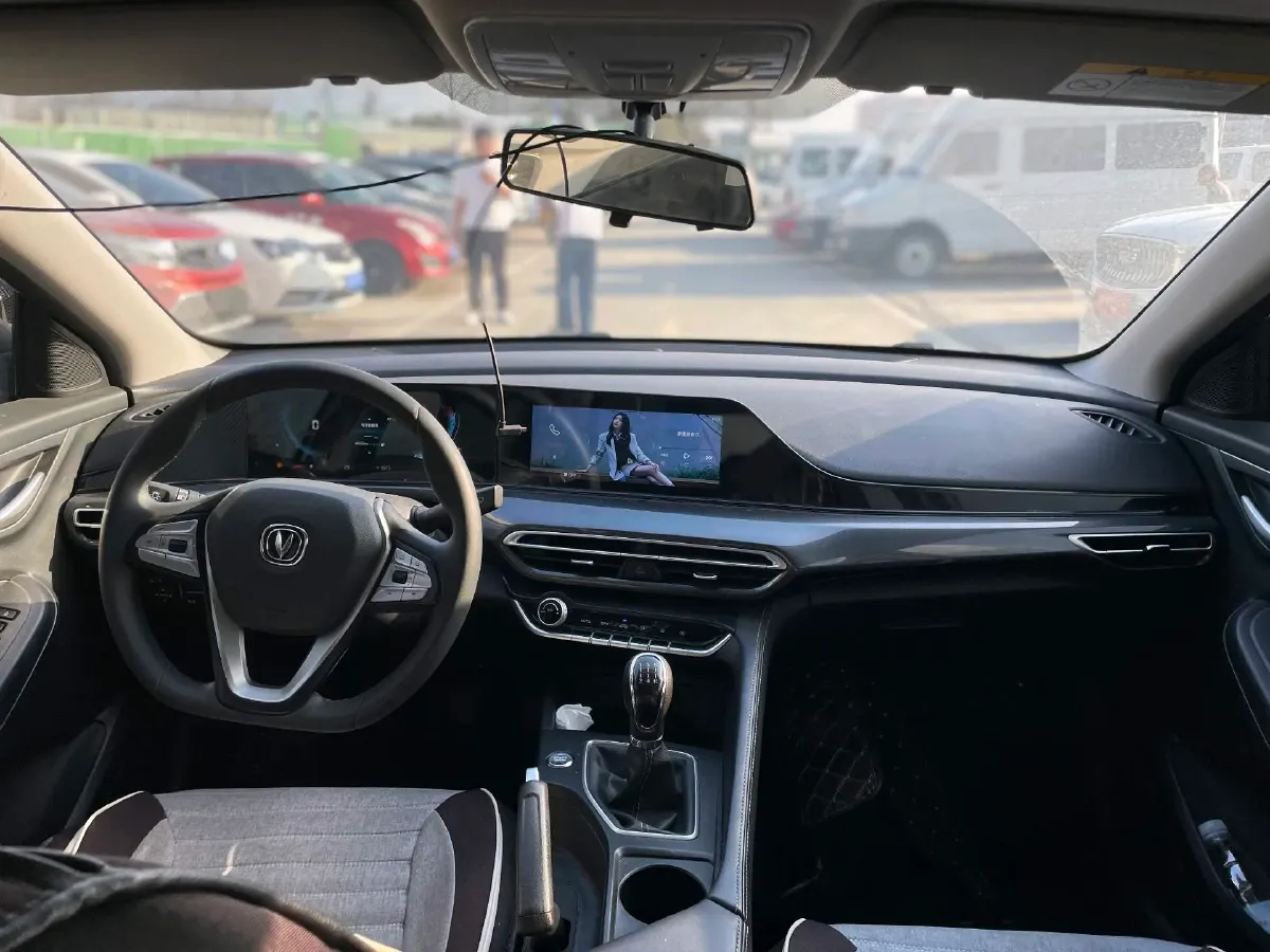 2020 ChangAn Eado 1.6L 128HP L4 5MT,autocango,china used car exporter,china ev exporter,chinese used car exporter,chinese used ev exporter