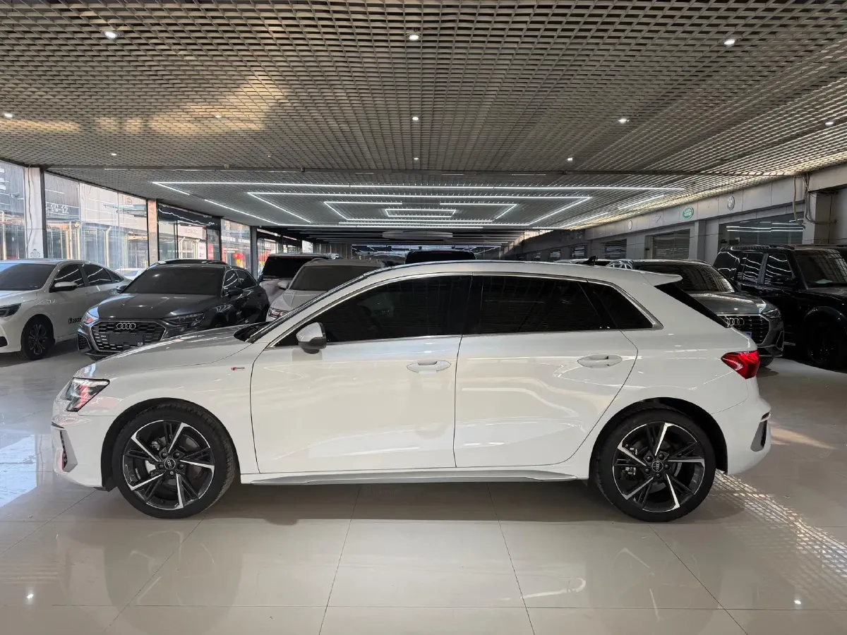 2022 Audi A3 1.4T 150HP L4 7DCT,autocango,china used car exporter,china ev exporter,chinese used car exporter,chinese used ev exporter