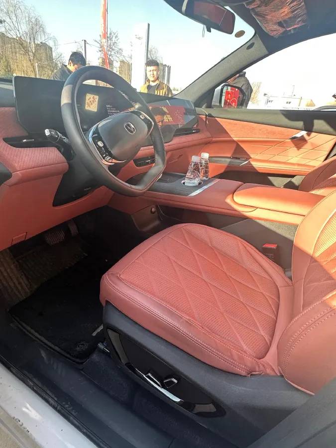 2024 ChangAn CS75 Plus 2.0T 233HP L4 8AT,autocango,china used car exporter,china ev exporter,chinese used car exporter,chinese used ev exporter