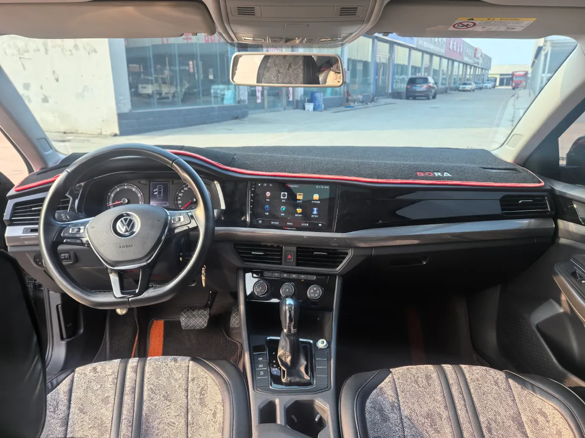 2021 Volkswagen Bora 1.5L 113HP L4 6AT,autocango,china used car exporter,china ev exporter,chinese used car exporter,chinese used ev exporter