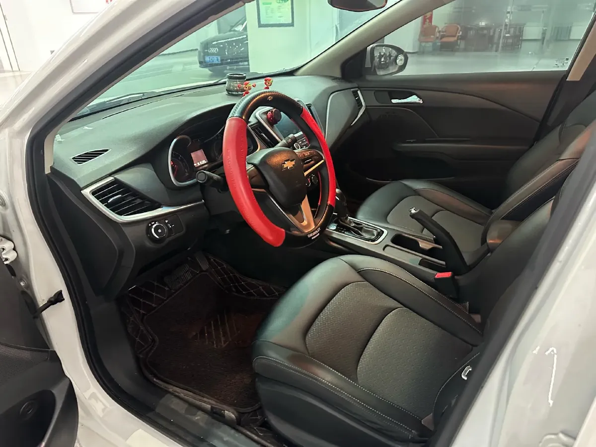 2019 Chevrolet Cavalier 1.5L 113HP L4 6AT,autocango,china used car exporter,china ev exporter,chinese used car exporter,chinese used ev exporter