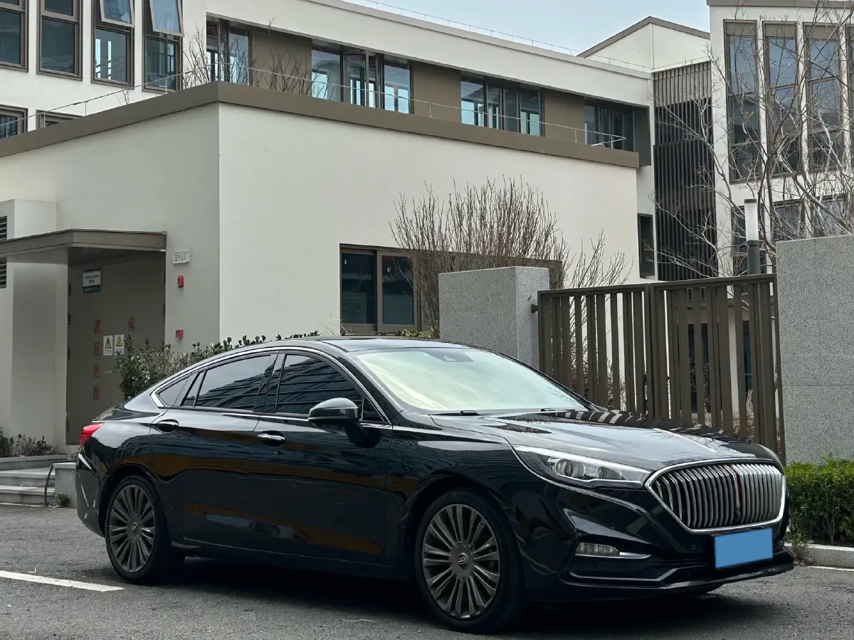 2020 HongQi H5 1.8T 197HP L4 6AT,autocango,china used car exporter,china ev exporter,chinese used car exporter,chinese used ev exporter