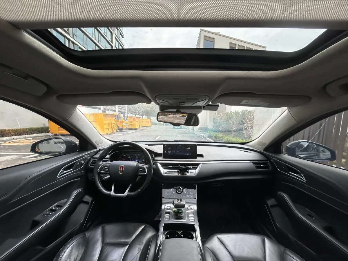 2020 HongQi H5 1.8T 197HP L4 6AT,autocango,china used car exporter,china ev exporter,chinese used car exporter,chinese used ev exporter