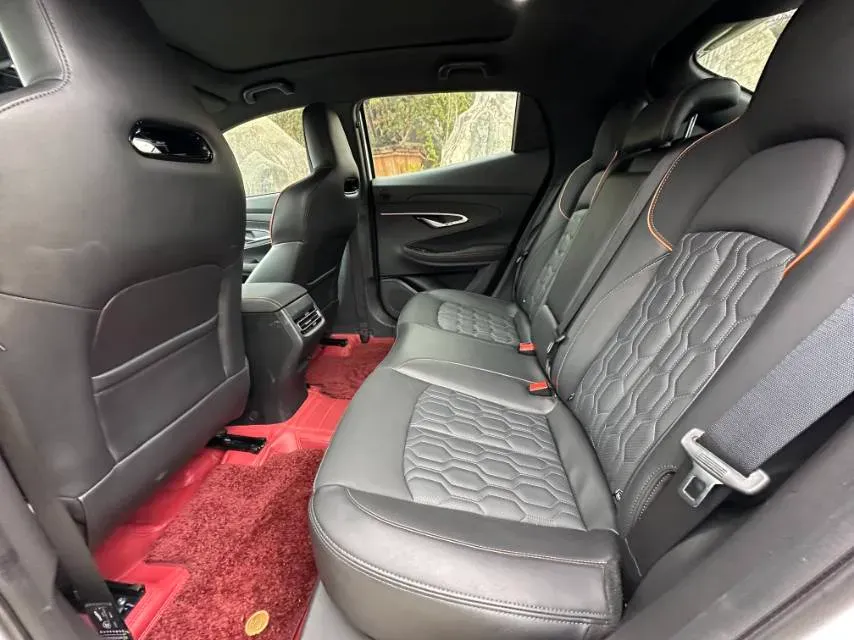 2022 ChangAn UNI-T 1.5T 188HP L4 7DCT,autocango,china used car exporter,china ev exporter,chinese used car exporter,chinese used ev exporter