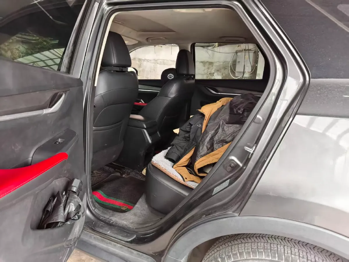 2021 ChangAn CS55 Plus 1.5T 180HP L4 6MT,autocango,china used car exporter,china ev exporter,chinese used car exporter,chinese used ev exporter