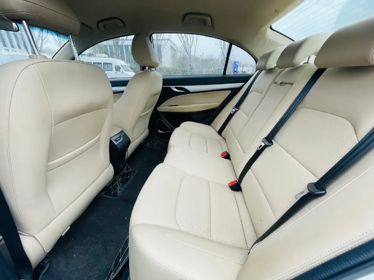 2018 Geely Emgrand 1.5L 109HP L4 5MT,autocango,china used car exporter,china ev exporter,chinese used car exporter,chinese used ev exporter