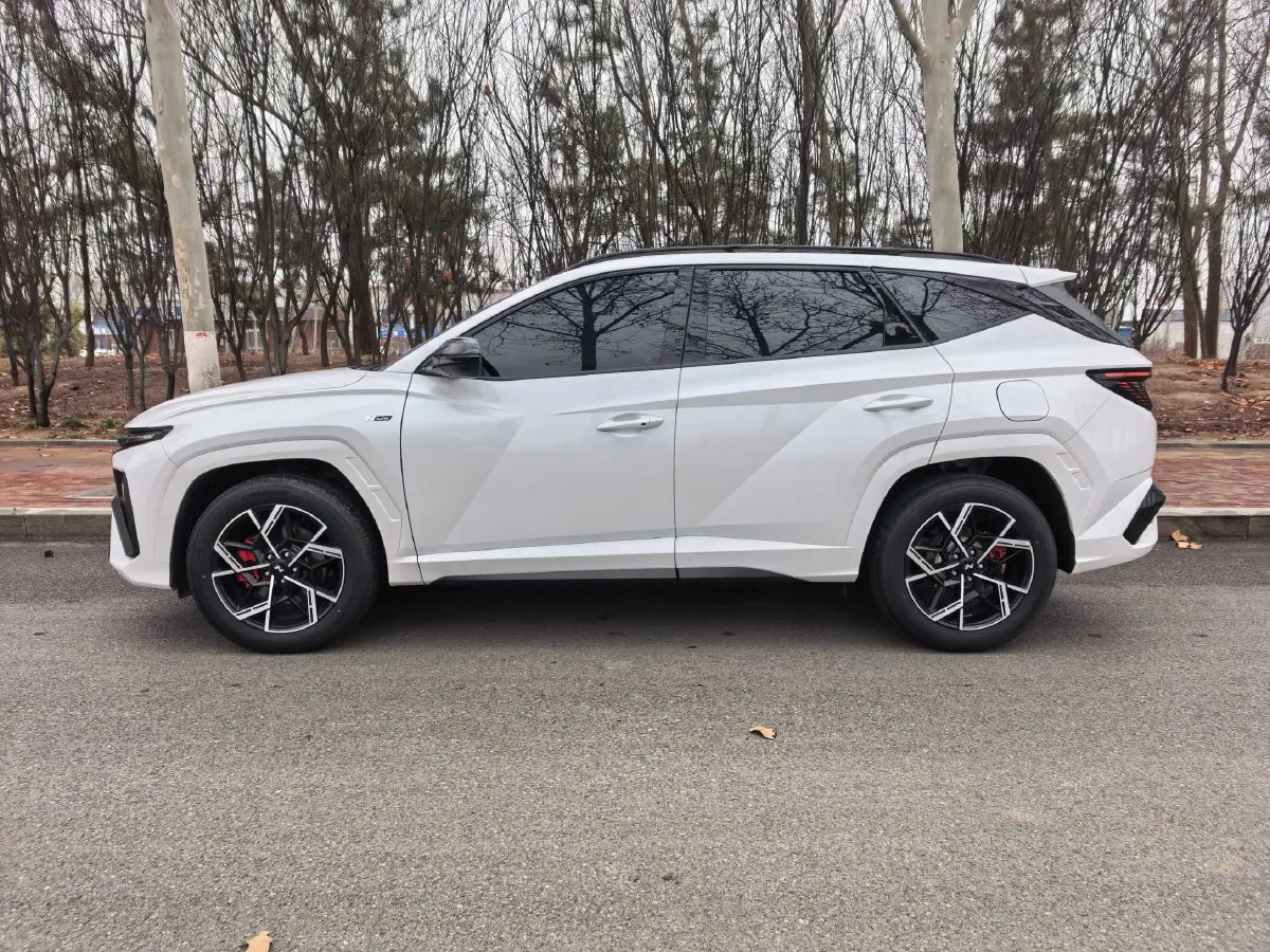 2025 MAXUS XinTu V70 2.0T 150HP L4 9AT,autocango,china used car exporter,china ev exporter,chinese used car exporter,chinese used ev exporter