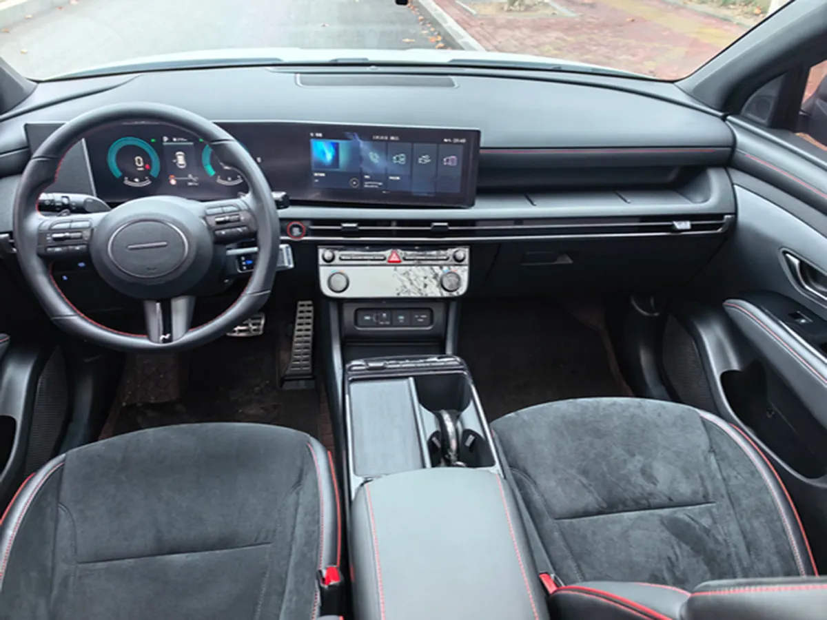 2025 MAXUS XinTu V70 2.0T 150HP L4 9AT,autocango,china used car exporter,china ev exporter,chinese used car exporter,chinese used ev exporter