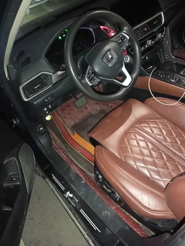 2019 Honda Inspire 2.0L 146HP L4 E-CVT Hybrid,autocango,china used car exporter,china ev exporter,chinese used car exporter,chinese used ev exporter