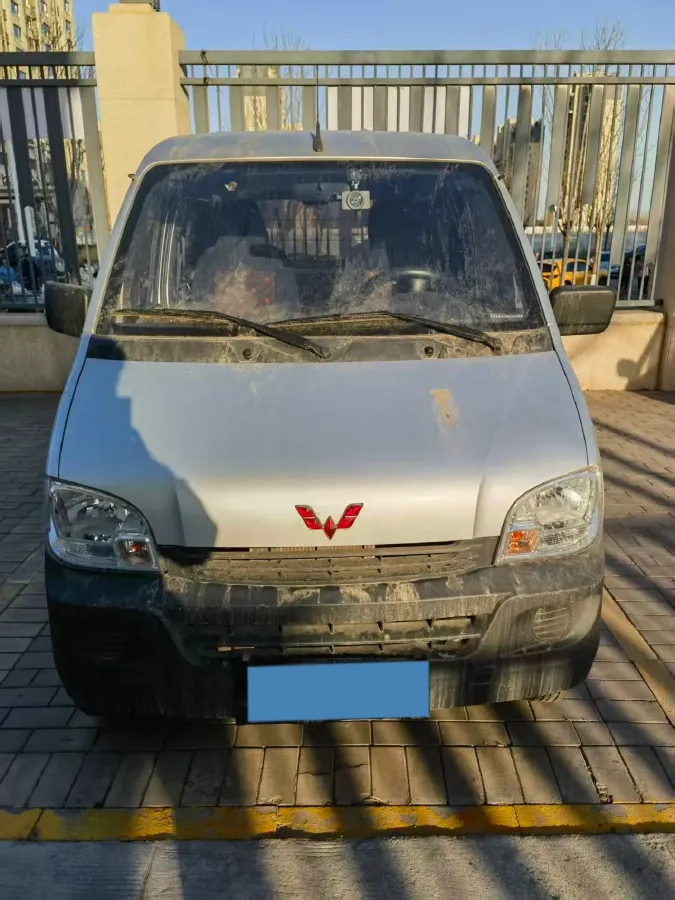 2020 WuLing ZhiGuang 1.2L 76HP L4 5MT,autocango,china used car exporter,china ev exporter,chinese used car exporter,chinese used ev exporter