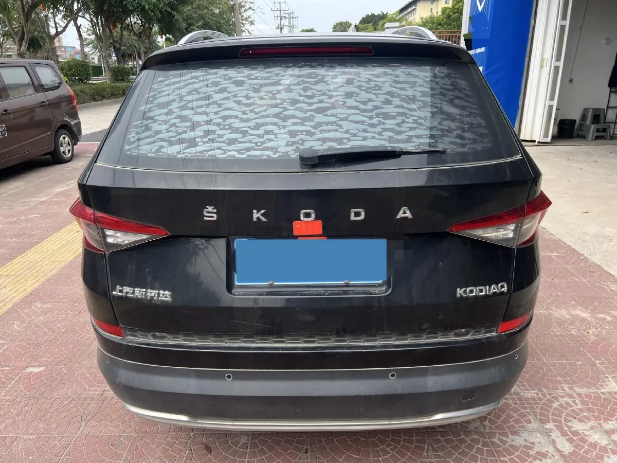 2017 Skoda Kodiak 1.8T 180HP L4 7DCT,autocango,china used car exporter,china ev exporter,chinese used car exporter,chinese used ev exporter