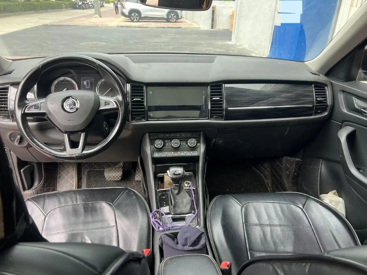 2017 Skoda Kodiak 1.8T 180HP L4 7DCT,autocango,china used car exporter,china ev exporter,chinese used car exporter,chinese used ev exporter