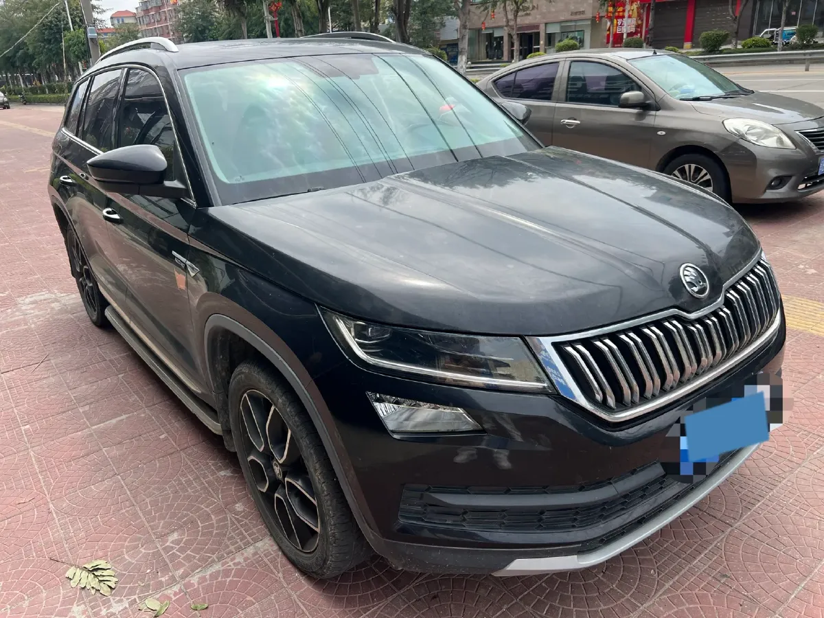 2017 Skoda Kodiak 1.8T 180HP L4 7DCT,autocango,china used car exporter,china ev exporter,chinese used car exporter,chinese used ev exporter