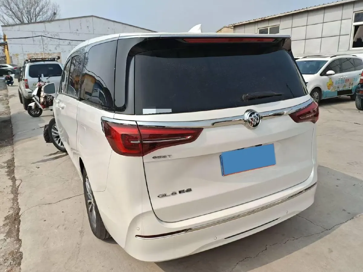 2021 Buick GL8 2.0T 237HP L4 9AT,autocango,china used car exporter,china ev exporter,chinese used car exporter,chinese used ev exporter