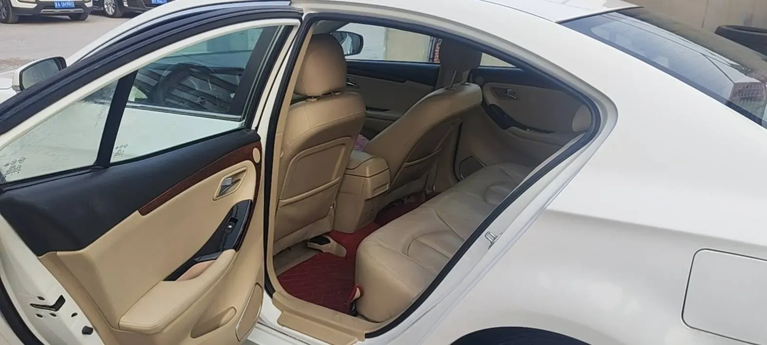 2015 HaiMa M8 1.8T 188HP L4 6AT,autocango,china used car exporter,china ev exporter,chinese used car exporter,chinese used ev exporter