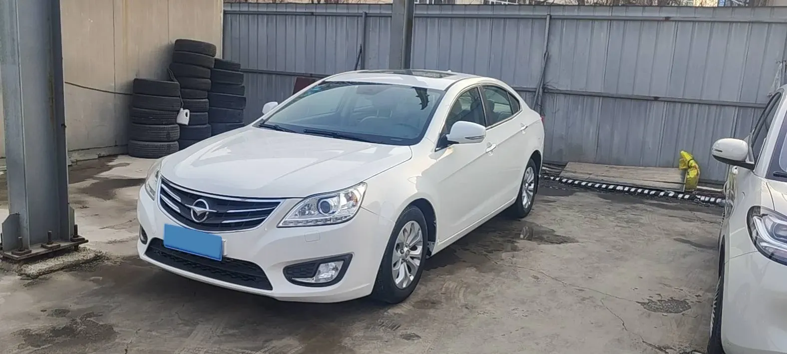 2015 HaiMa M8 1.8T 188HP L4 6AT,autocango,china used car exporter,china ev exporter,chinese used car exporter,chinese used ev exporter
