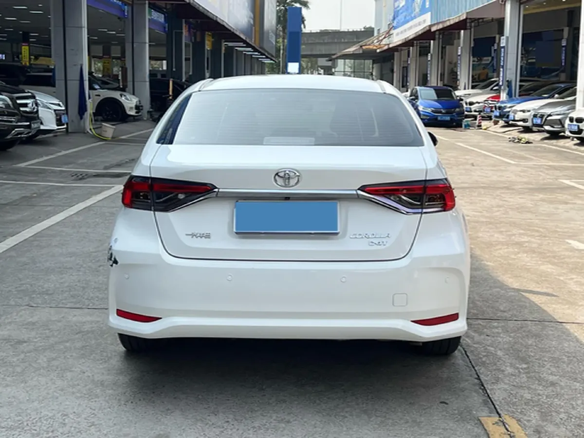 2021 Toyota Corolla 1.2T 116HP L4 CVT,autocango,china used car exporter,china ev exporter,chinese used car exporter,chinese used ev exporter