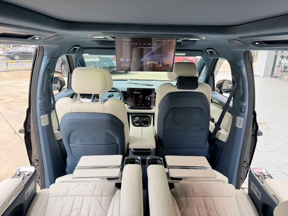 2024 Zeekr 009 BEV 108KWH,autocango,china used car exporter,china ev exporter,chinese used car exporter,chinese used ev exporter