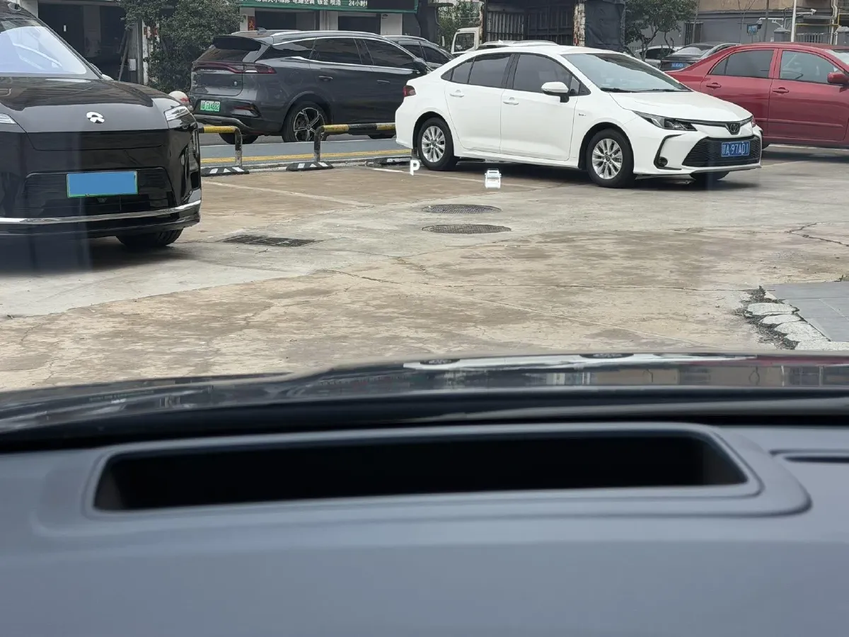 2024 Zeekr 009 BEV 108KWH,autocango,china used car exporter,china ev exporter,chinese used car exporter,chinese used ev exporter