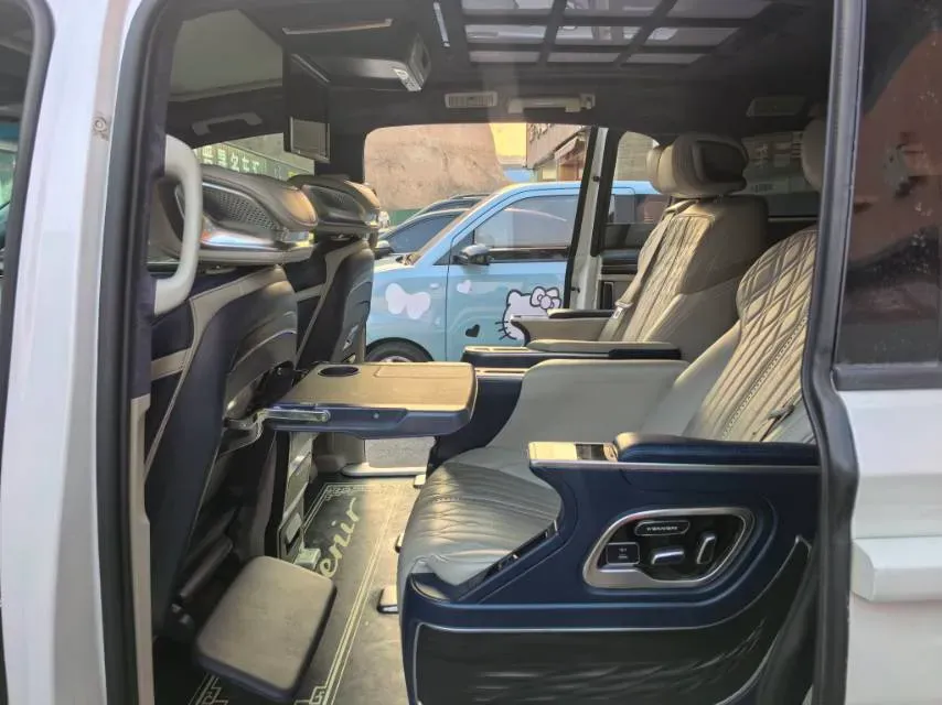 2020 Buick GL8 2.0T 237HP L4 9AT,autocango,china used car exporter,china ev exporter,chinese used car exporter,chinese used ev exporter