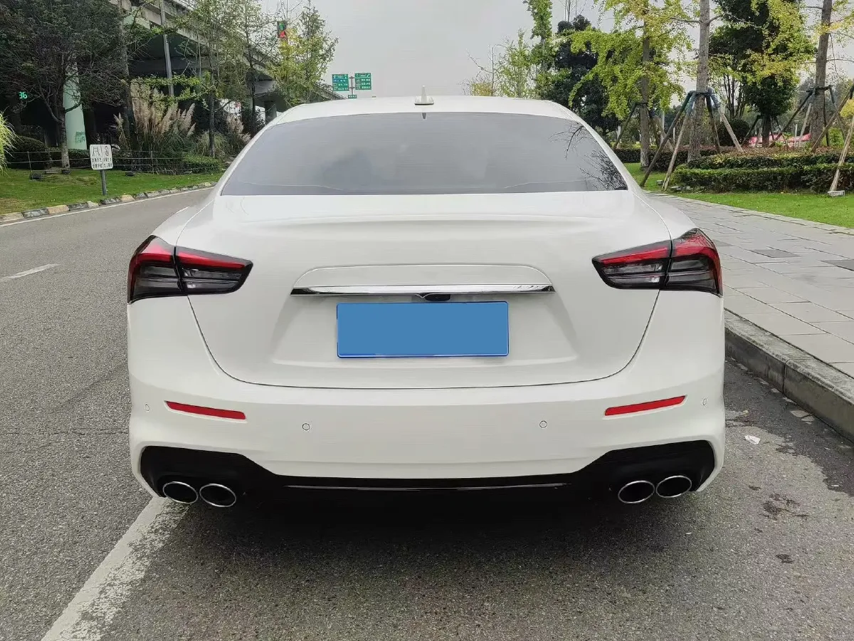 2021 Maserati Ghibli 3.0T 350HP V6 8AT,autocango,china used car exporter,china ev exporter,chinese used car exporter,chinese used ev exporter