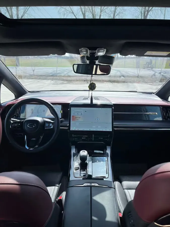 2023 GAC Trumpchi M8 2.0T 252HP L4 8AT,autocango,china used car exporter,china ev exporter,chinese used car exporter,chinese used ev exporter