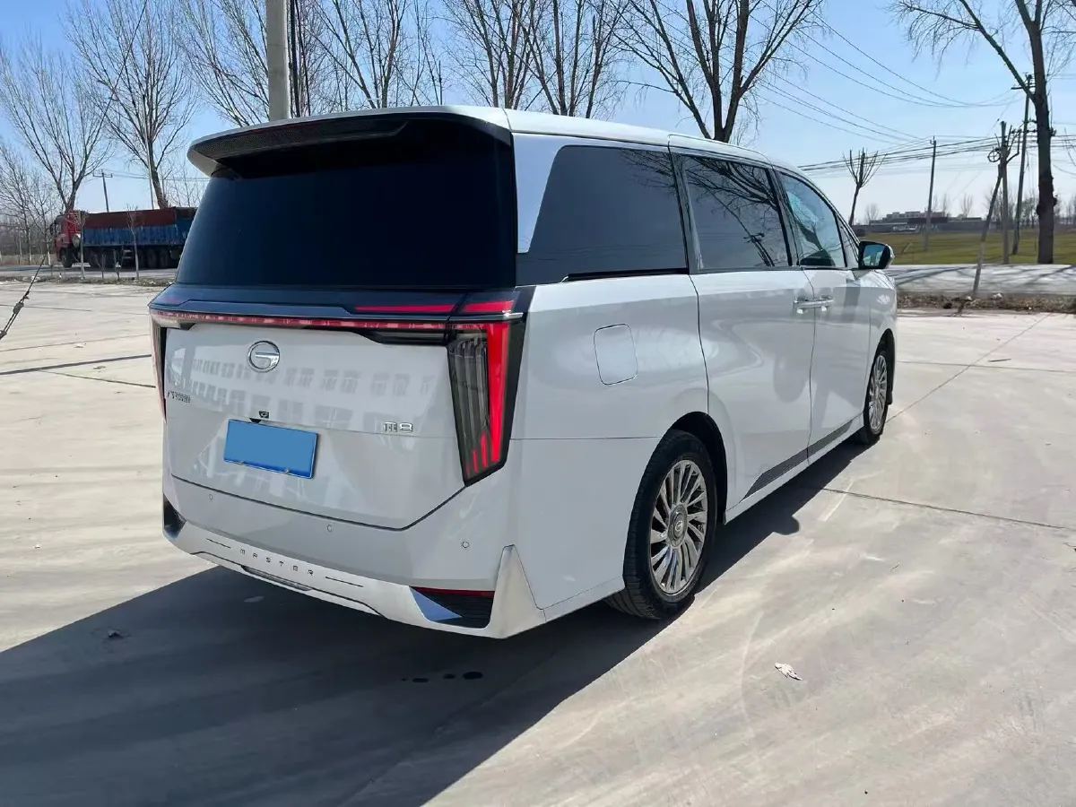 2023 GAC Trumpchi M8 2.0T 252HP L4 8AT,autocango,china used car exporter,china ev exporter,chinese used car exporter,chinese used ev exporter