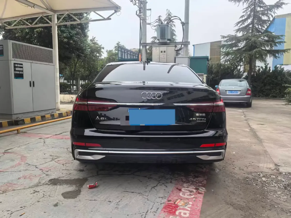 2019 Mercedes-Benz E Class 1.5T 184HP L4 9AT,autocango,china used car exporter,china ev exporter,chinese used car exporter,chinese used ev exporter