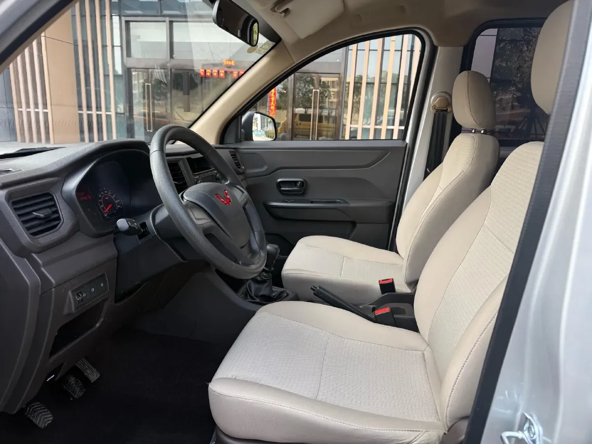 2022 JinBei Little Sea Lion X30 1.5L 102HP L4 5MT,autocango,china used car exporter,china ev exporter,chinese used car exporter,chinese used ev exporter