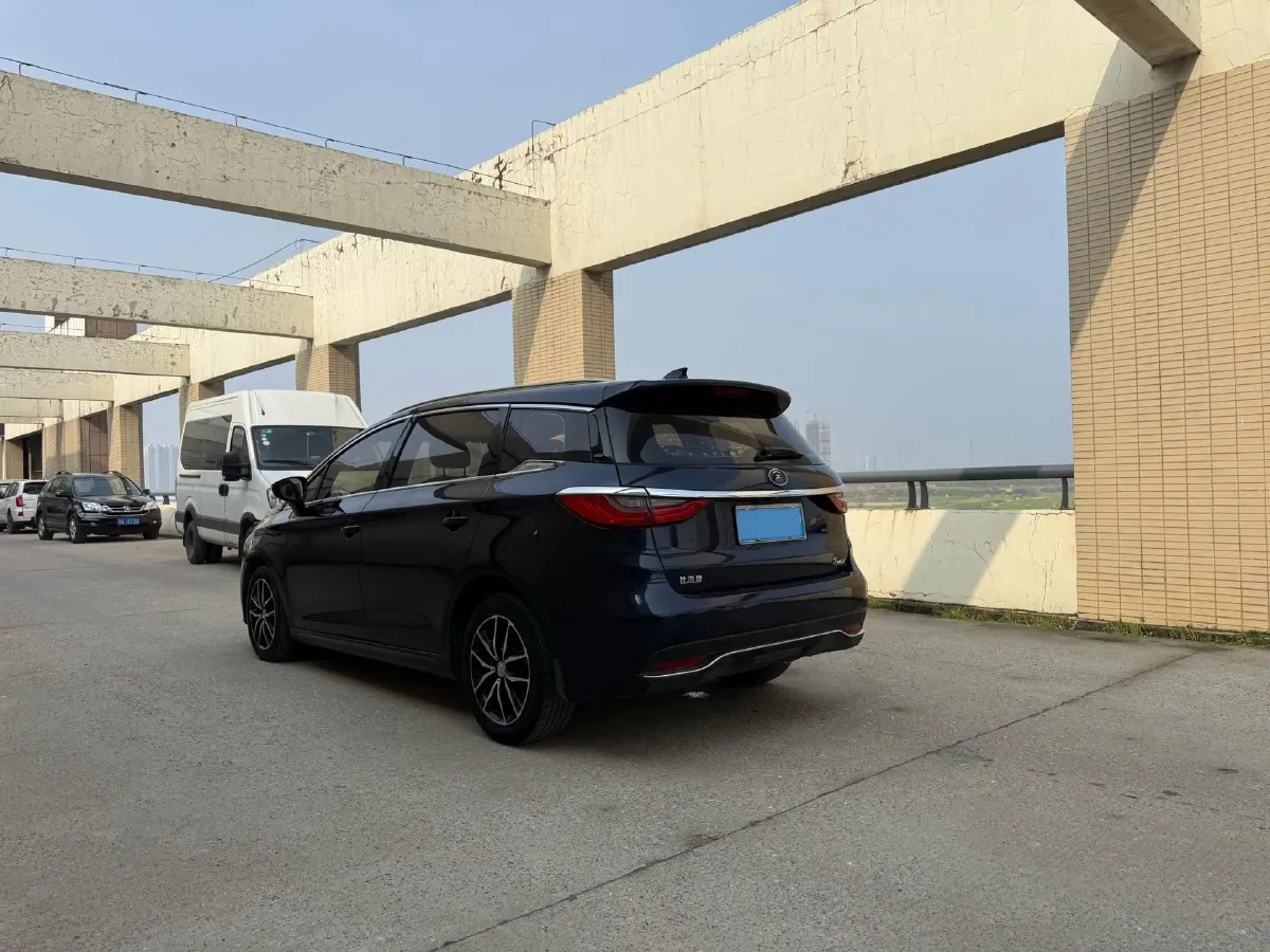 2018 BYD Song MAX 1.5T 154HP L4 6DCT,autocango,china used car exporter,china ev exporter,chinese used car exporter,chinese used ev exporter