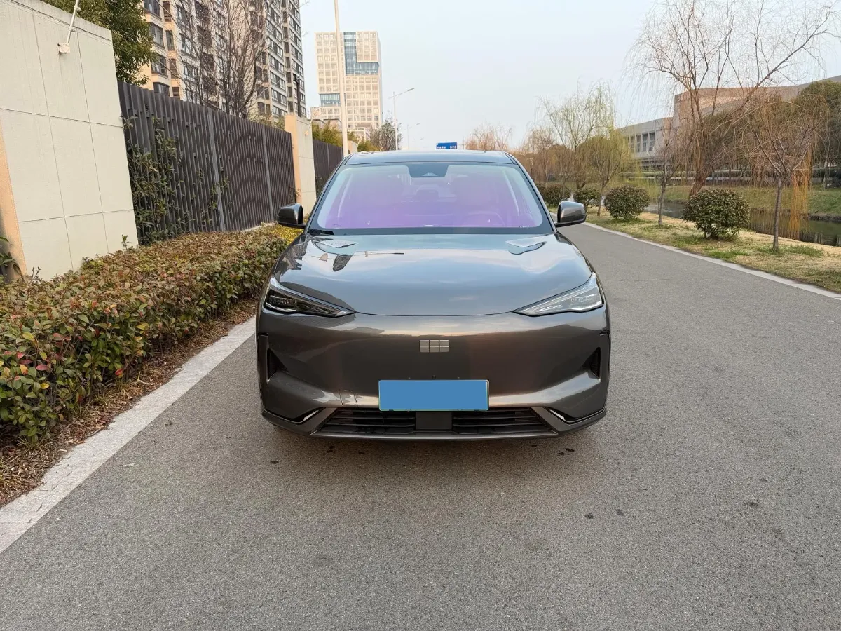 2024 Geely Emgrand L HiP 1.5T 181HP L4 3DHT PHEV 15.5KWH,autocango,china used car exporter,china ev exporter,chinese used car exporter,chinese used ev exporter