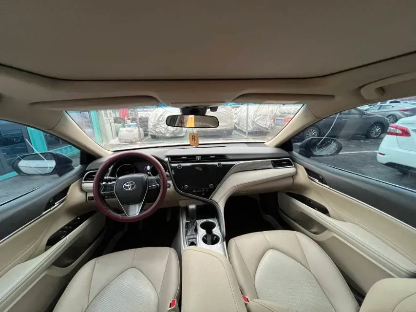 2019 Toyota Camry 2.5L 178HP L4 E-CVT Hybrid,autocango,china used car exporter,china ev exporter,chinese used car exporter,chinese used ev exporter