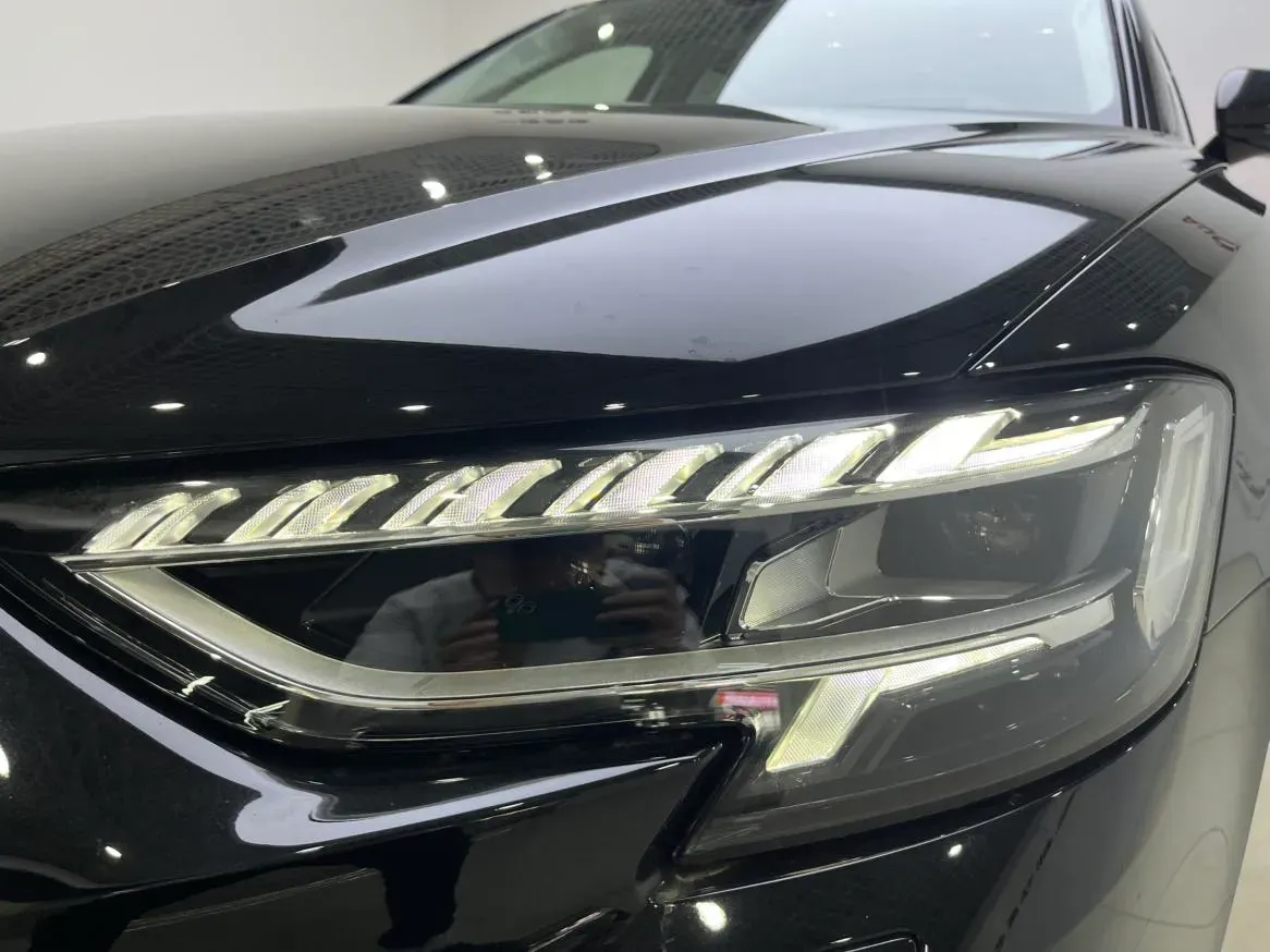 2026 Audi A8 3.0T 340HP V6 8AT,autocango,china used car exporter,china ev exporter,chinese used car exporter,chinese used ev exporter