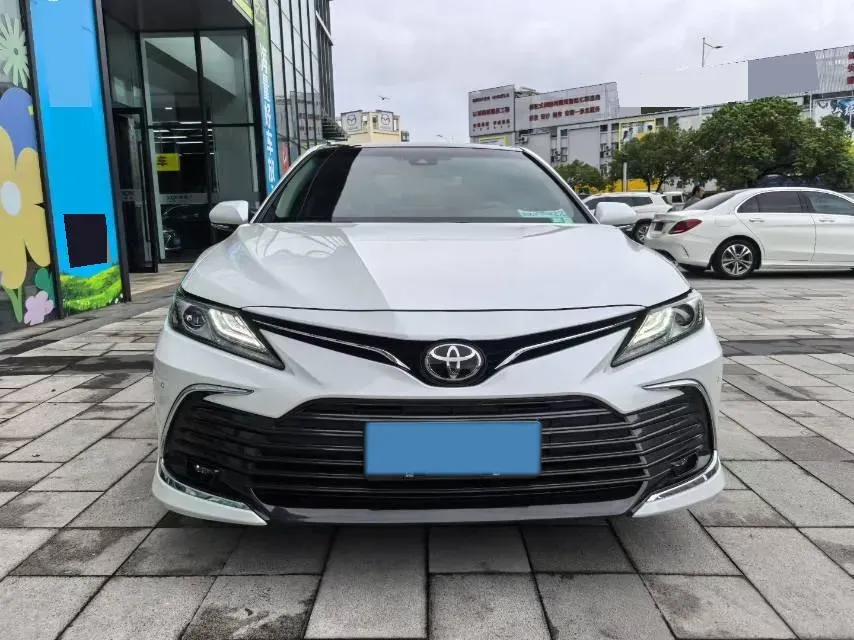 2021 Toyota Camry 2.5L 209HP L4 8AT,autocango,china used car exporter,china ev exporter,chinese used car exporter,chinese used ev exporter