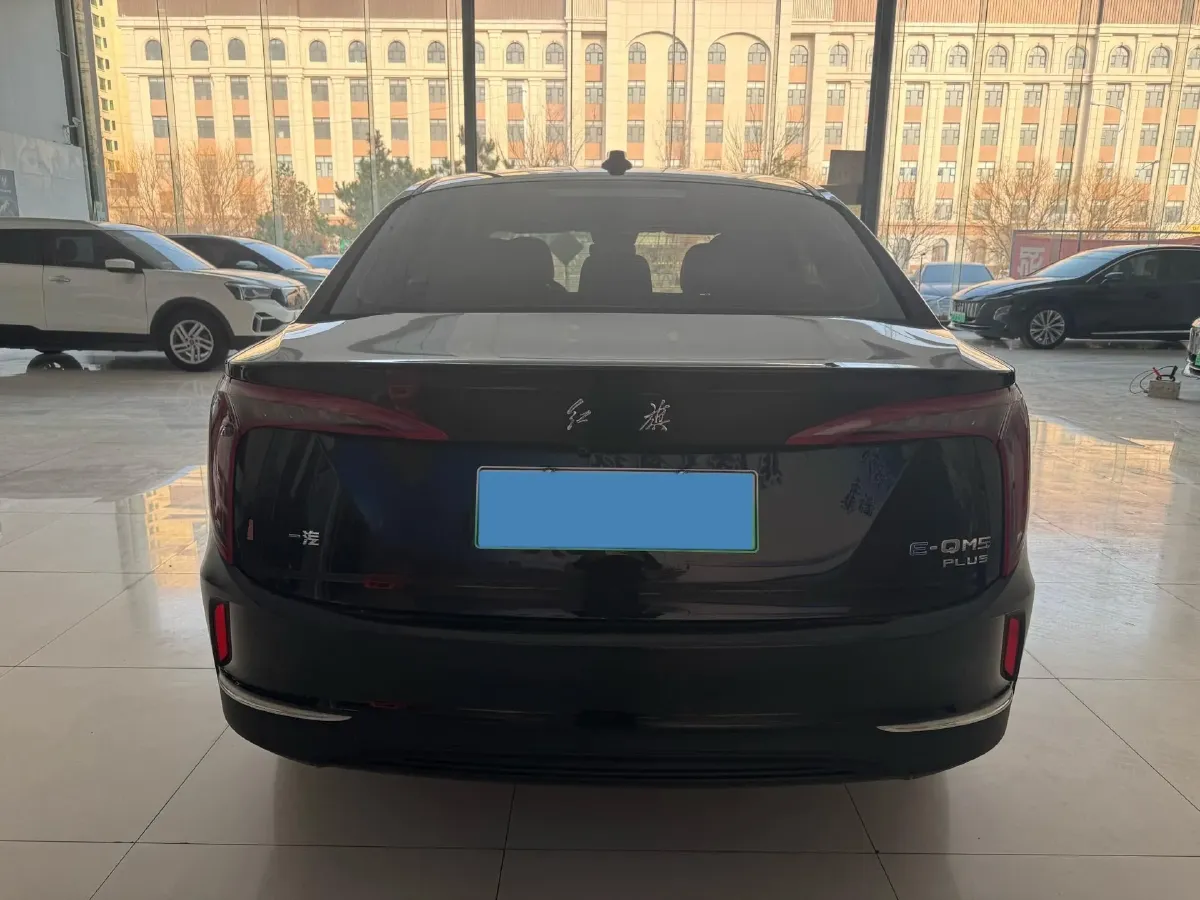 2023 HongQi E-QM5 BEV 74.9KWH,autocango,china used car exporter,china ev exporter,chinese used car exporter,chinese used ev exporter