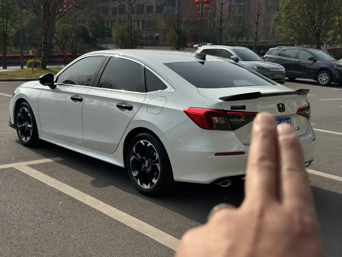 2022 Honda Civic 1.5T 182HP L4 CVT,autocango,china used car exporter,china ev exporter,chinese used car exporter,chinese used ev exporter