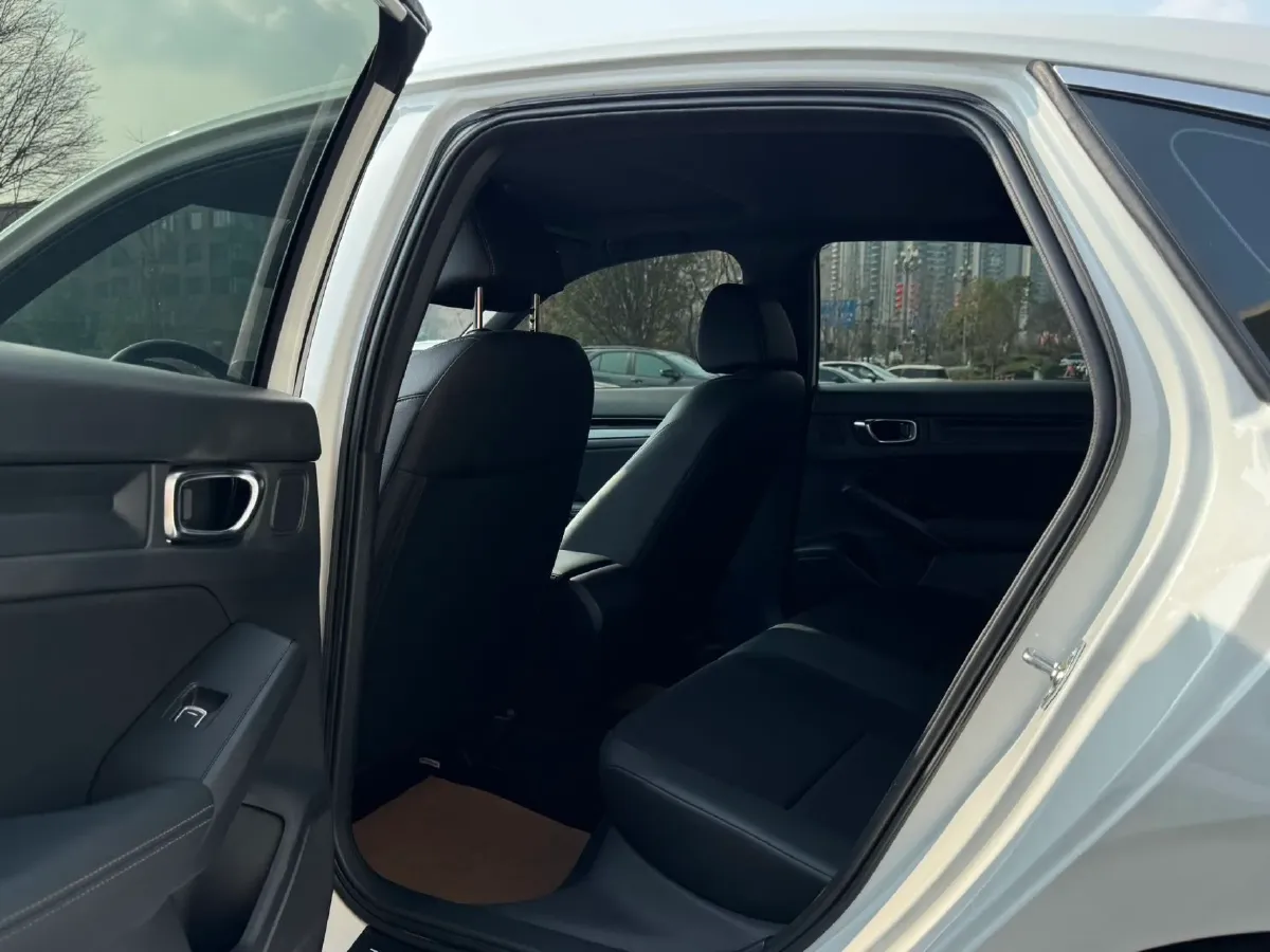 2022 Honda Civic 1.5T 182HP L4 CVT,autocango,china used car exporter,china ev exporter,chinese used car exporter,chinese used ev exporter