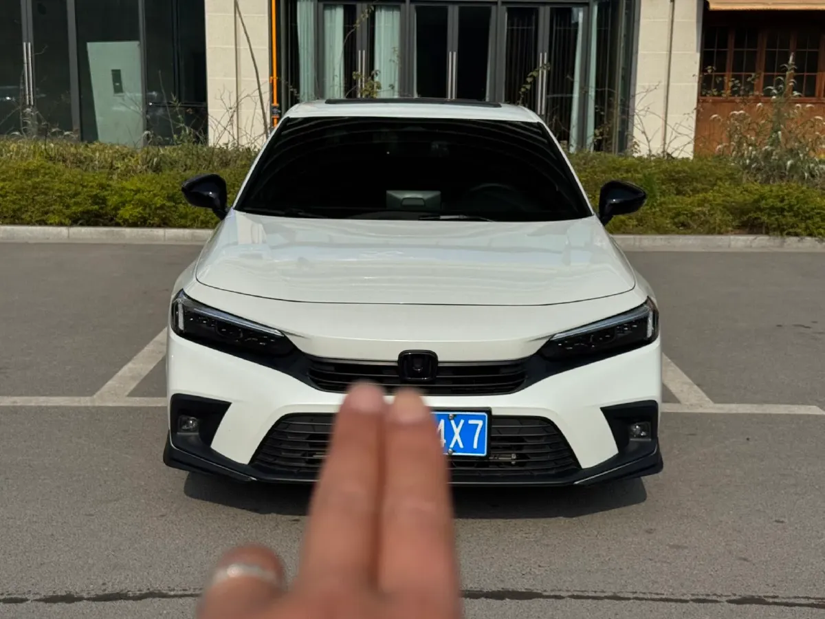 2022 Honda Civic 1.5T 182HP L4 CVT,autocango,china used car exporter,china ev exporter,chinese used car exporter,chinese used ev exporter