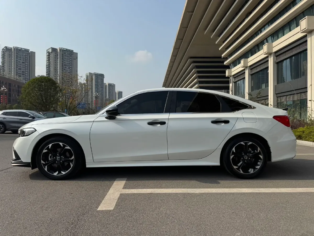 2022 Honda Civic 1.5T 182HP L4 CVT,autocango,china used car exporter,china ev exporter,chinese used car exporter,chinese used ev exporter