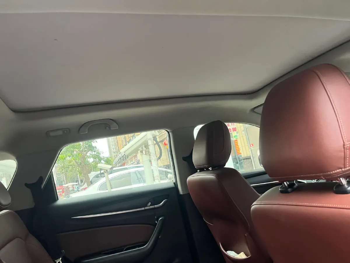 2018 Brilliance Auto V6 1.5T 150HP L4 7DCT,autocango,china used car exporter,china ev exporter,chinese used car exporter,chinese used ev exporter