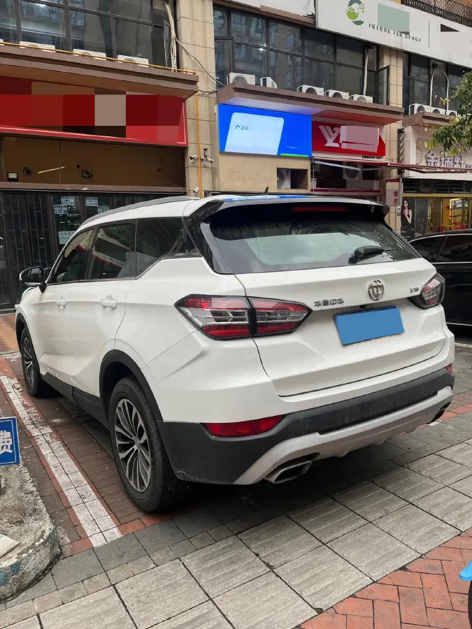 2018 Brilliance Auto V6 1.5T 150HP L4 7DCT,autocango,china used car exporter,china ev exporter,chinese used car exporter,chinese used ev exporter